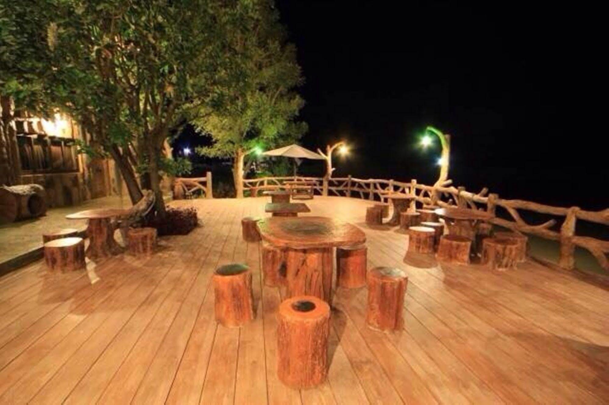 Timberland And Fruit Resort Pong Yo Exterior photo