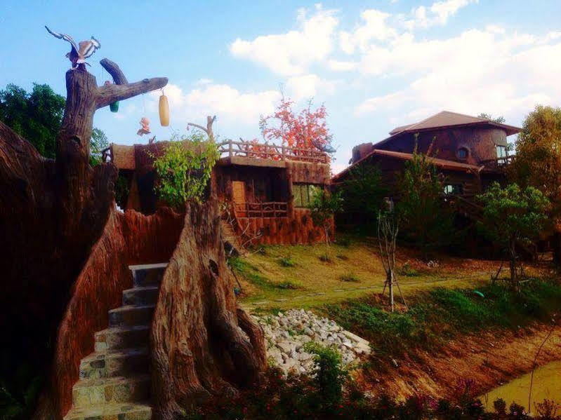 Timberland And Fruit Resort Pong Yo Exterior photo
